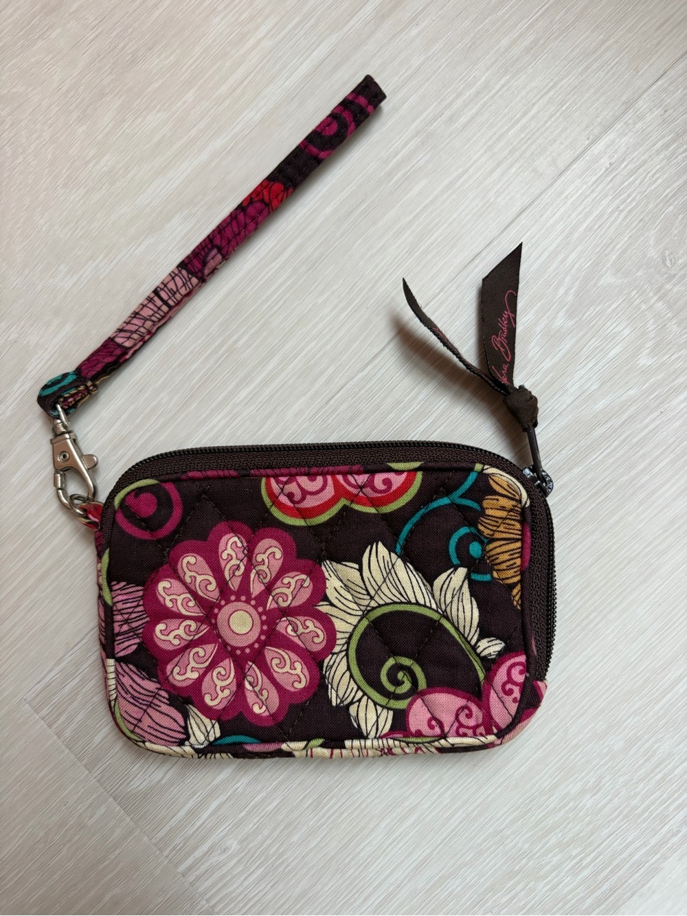 Vintage Vera Bradley Mod Floral Pink Quilted Wristlet